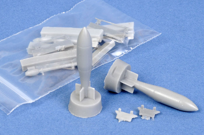 RAAF Meteor Mk.8 Ordance Sets Review by Brett Green (Red Roo Models 1/72)